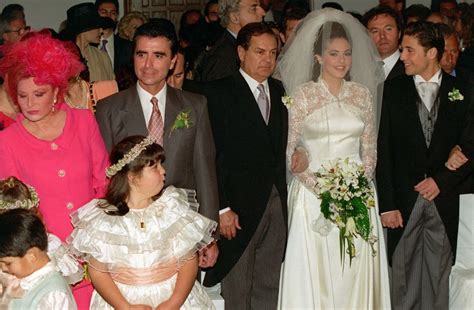 Las famosas peor vestidas el día de su boda   Rocío ...