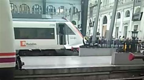 Las fotos del accidente de tren de la estación de França ...