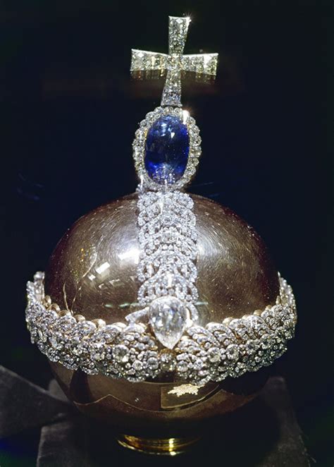 Las joyas más bellas de Rusia / El Fondo de Diamantes de ...