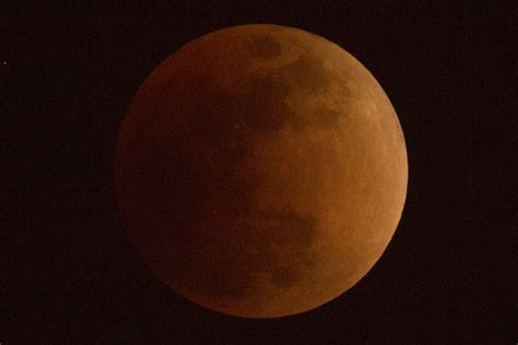 Las mejores fotos del eclipse total de la superluna azul ...