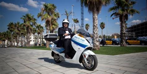 Las motocicletas eléctricas al alza en España   Tecmovia