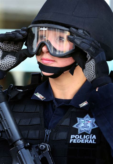 Las Mujeres en la Policía Federal | Policía Federal ...