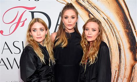 Las tres hermanas Olsen asisten juntas a los premios CFDA ...