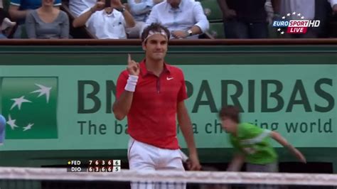 Le mythique Federer   Djokovic en demi finales de Roland ...