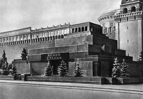 Lenin’s Mausoleum | Carleton Moscow & Beyond 2014