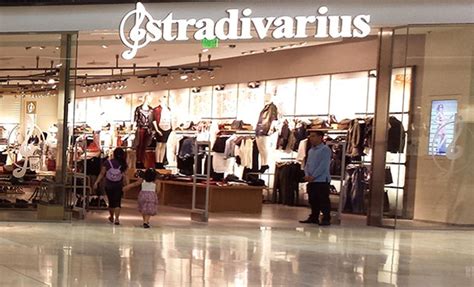 Les frères Ben Salem ouvrent un 1er magasin Stradivarius à ...