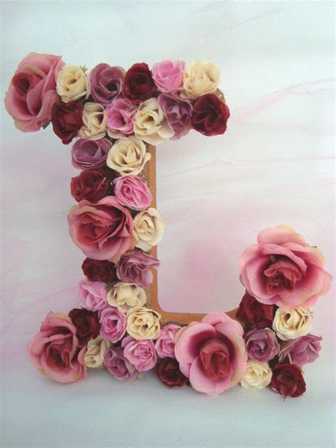 Letras decoradas com flores e pérolas | Baby Chic Ateliê ...