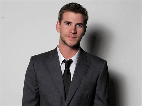 Liam Hemsworth on being Kate Winslet s on screen love ...