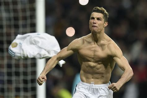 Ligue des champions: Cristiano Ronaldo sauve le Real ...