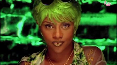 Lil  Kim   Crush On You  Official Video  feat Lil  Cease ...