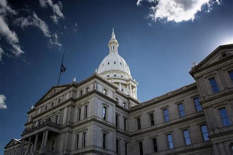 Limit on cash assistance and welfare reform in Michigan ...