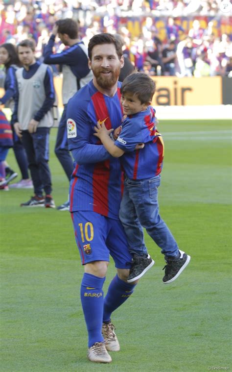 Lionel Messi : Son incroyable sosie prêt à lui voler la ...