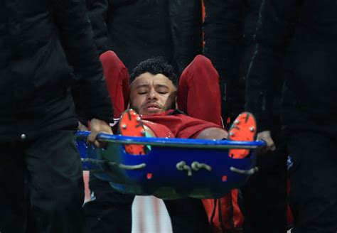 Liverpool news: Alex Oxlade Chamberlain gives injury ...