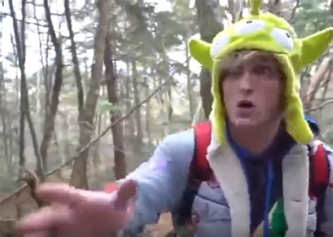 Logan Paul video: PewDiePie attacks fellow YouTube star ...