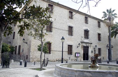 Los 8 lugares imprescindibles que ver en Jaén   El Viajero ...