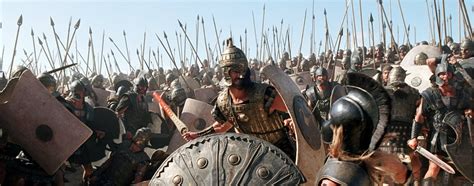 Los anacronismos de «Troya» y otras mentiras del cine bélico
