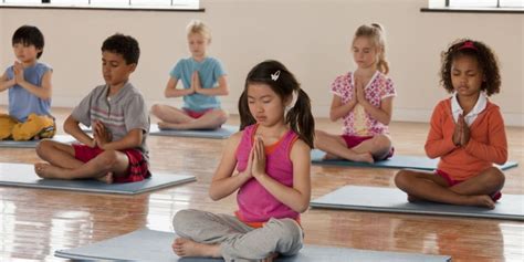 Los beneficios del Yoga para niños | Maternidadfacil