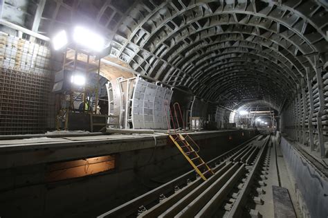 Los datos más curiosos sobre el Metro de Moscú   Sputnik Mundo