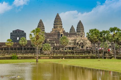 Los templos de Camboya se están hundiendo por culpa del ...