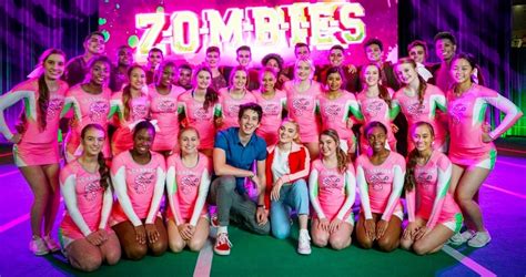 Los zombies invaden Disney | Pantalla chica | Todoshow