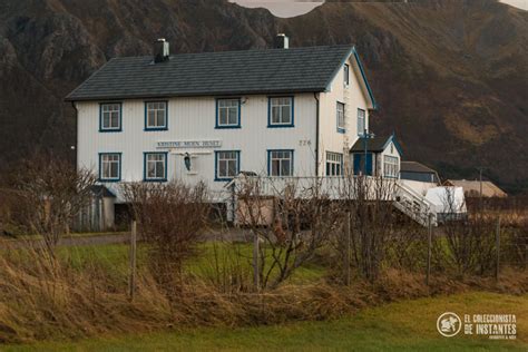 Luces del Norte Islas Lofoten Noruega: Las Casas de la ...