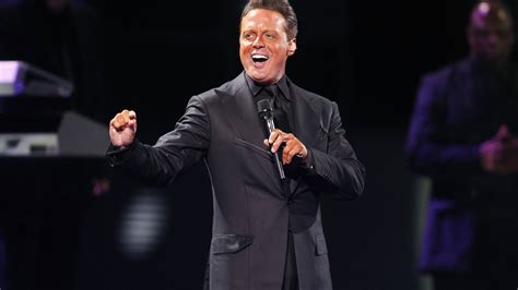 Luis Miguel en estado grave: un rumor sobre una noticia ...