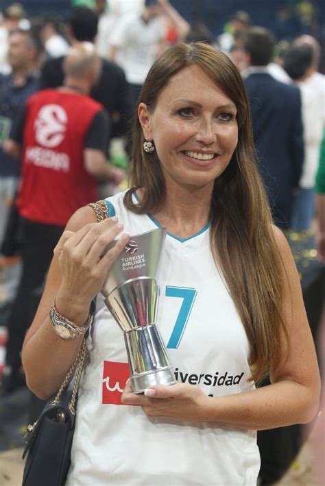 Luka Doncic’s Mom is Hot!!!   Page 4   RealGM