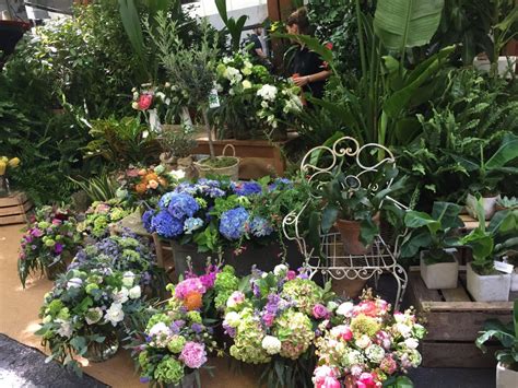 Madrid expone el Mercado de las Flores al más puro estilo ...