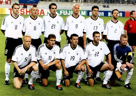 Magazine of football pictures: World Cup 2002