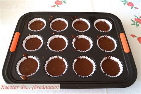 Magdalenas de chocolate, caseras y esponjosas. Receta ...