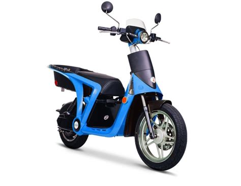 Mahindra GenZe Electric Scooters May Hit Indian Shores By 2019