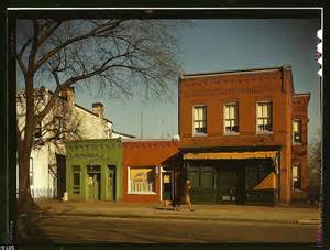 Main Street in the 40s: Rare colour photographs capture ...