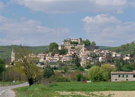 Mane  Alpes de Haute Provence  — Wikipédia