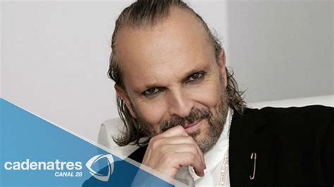 Maquillarme me hace sentir estupendo , dice Miguel Bosé ...