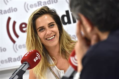 María León presenta  Cuerpo de élite  en esRadio ...