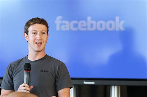 Mark Zuckerberg | American computer programmer and ...
