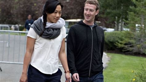 Mark Zuckerberg and His Wife Priscilla Chan Are Expecting ...