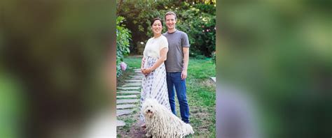 Mark Zuckerberg Announces He s Going to Be a Dad   ABC News