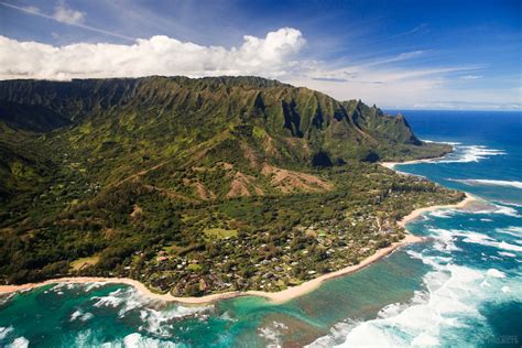 Mark Zuckerberg Buys 700 Acres In Hawaii For More Than ...