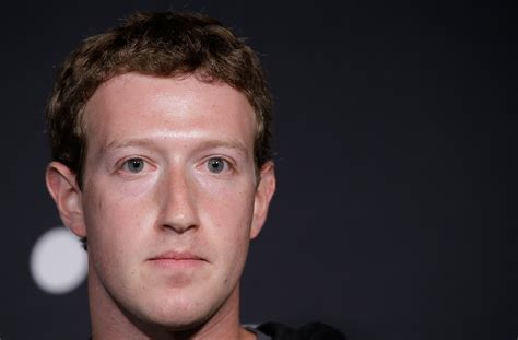 Mark Zuckerberg gets trolled on Harvard’s student ...