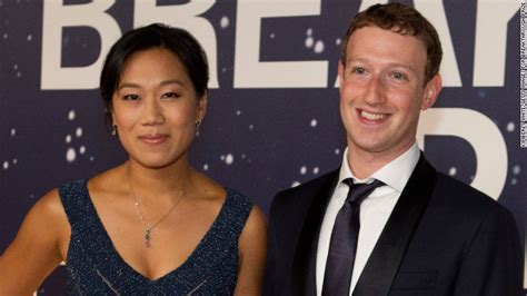 Mark Zuckerberg gives $5 million to undocumented immigrant ...