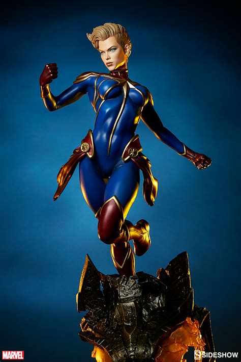 Marvel Captain Marvel Premium Format TM  Figure by ...
