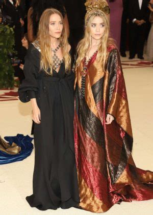 Mary Kate and Ashley Olsen   2018 MET Gala in NYC