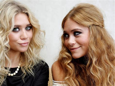 Mary Kate and Ashley Olsen | Famous Face