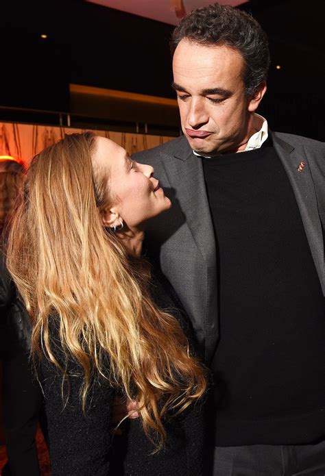 Mary Kate Olsen Seen Out with Husband Olivier Sarkozy ...