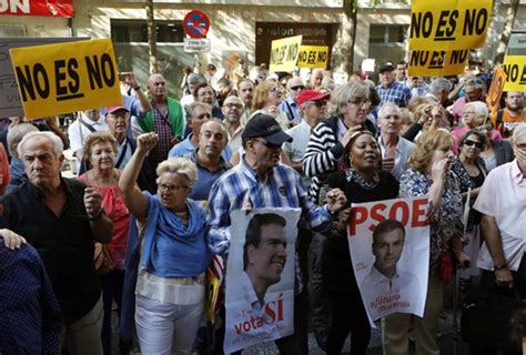 Más de 20.000 militantes del PSOE se han dado de baja tras ...