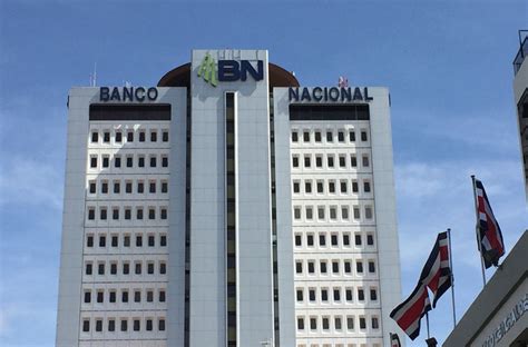 Más de 20 agencias del Banco Nacional recibieron la ...