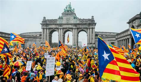 Más de 45.000 personas marchan en Bruselas por la ...