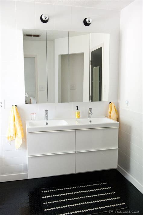 Master bathroom with IKEA GODMORGON mirrored medicine ...