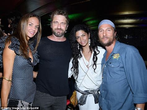 Matthew McConaughey and Gerard Butler go on a double date ...